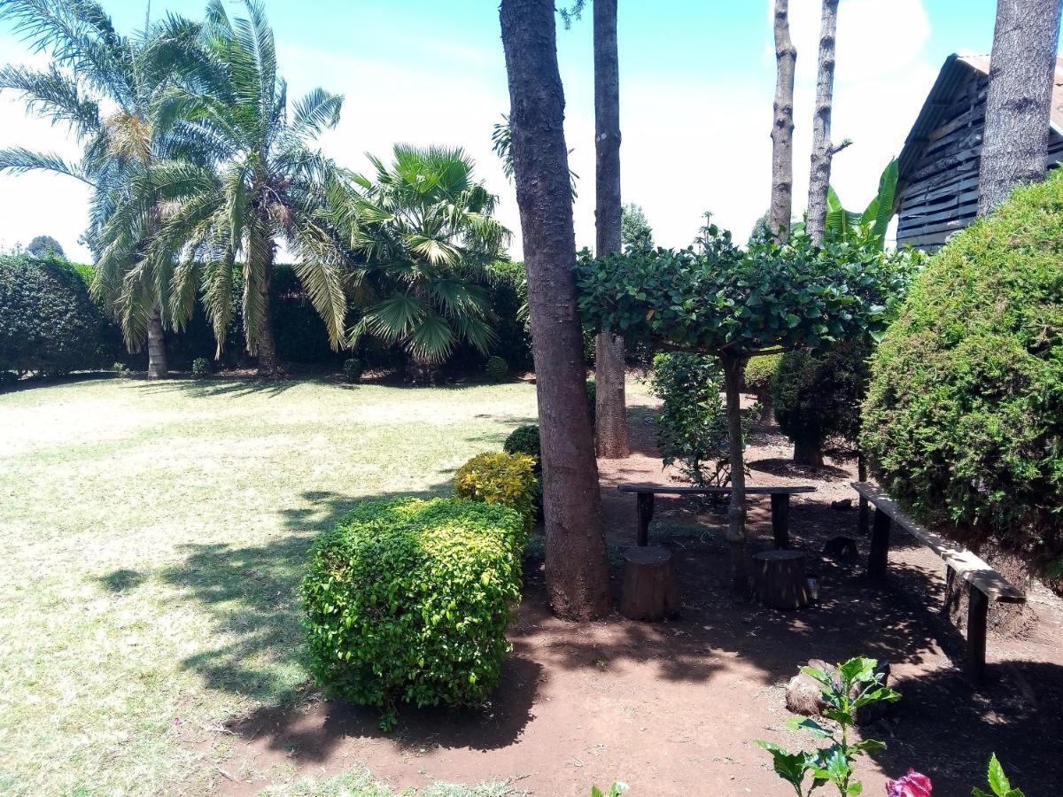 Greenfield Homestay -Full Board Oloitokitok Eksteriør bilde